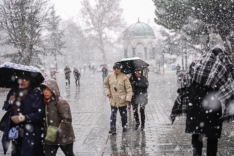 SON DAKİKA… İstanbul’da yarın okullar tatil mi? Meteoroloji ve Valilik’ten peş peşe uyarılar: Bu akşama dikkat!