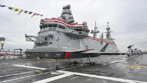 Türkiye’nin TCG Anadolu’su dünyaya örnek oluyor! Güney Kore’de yeni komuta gemisi başlıyor!
