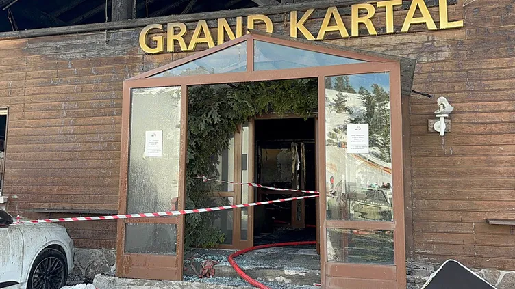 SON DAKİKA... Bolu Grand Kartal Otel’de yangın! Uzman isim A Haber’de değerlendirdi: İşte facianın arkasındaki iki ana sebep!