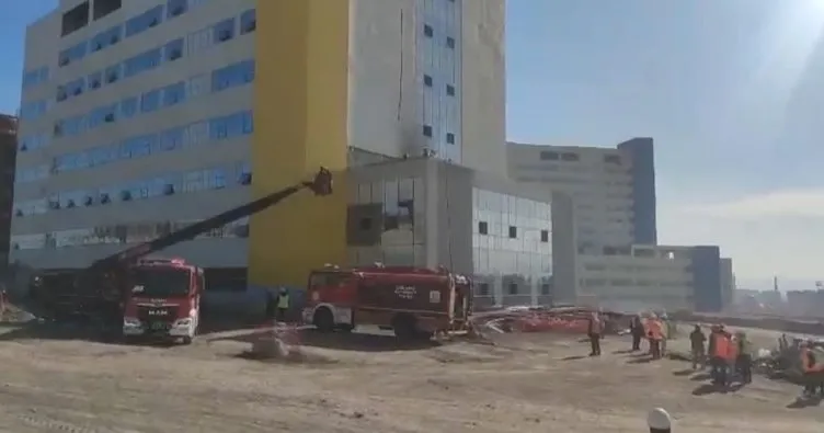 Şanlıurfa’da Şehir Hastanesi’nde yangın!