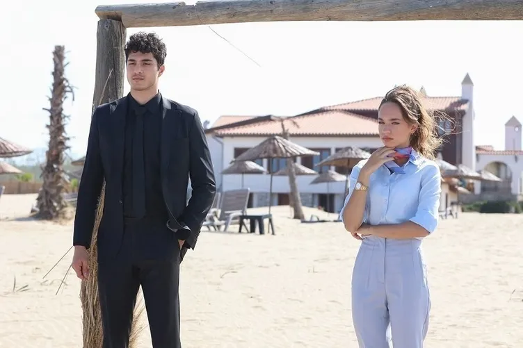 KENDİ DÜŞEN AĞLAMAZ 17. BÖLÜM İZLE | TRT 1 Kendi Düşen Ağlamaz yeni bölüm full izle