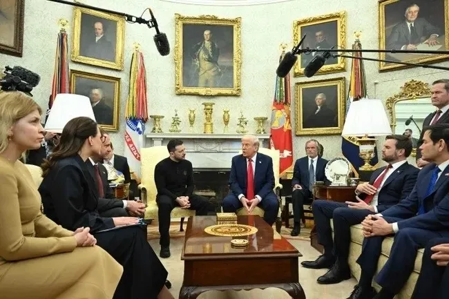 zelenski-geri-adim-atti-pismanim-abd-baskani-trumpa-minnettarim-1741105100808.jpeg Zelenski geri adım attı: Pişmanım, ABD Başkanı Trump’a minnettarım…