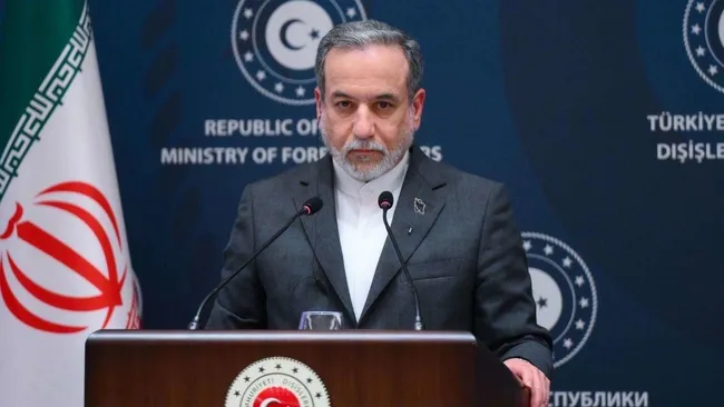 iran-disisleri-bakani-kuresel-yanki-dalgasi-daha-yeni-basladi-1773775937767.jpg İran Dışişleri Bakanı: “Küresel yankı dalgası daha yeni başladı”