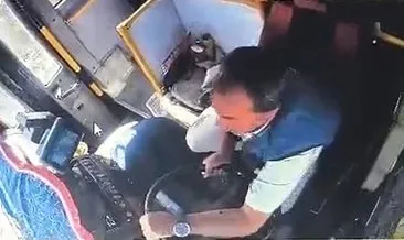 Gaziantep'te otobüs şoförü kalp krizi geçirdi: Yolcu direksiyona geçip kazayı önledi! #gaziantep