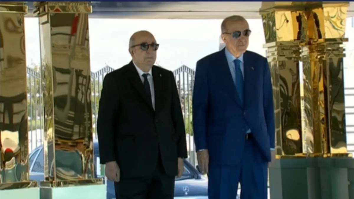 Cezayir Cumhurbaşkanı Tebbun Ankara! Başkan Recep Tayyip Erdoğan resmi törenle karşılıyor Cezayir Cumhurbaşkanı Tebbun Ankara! Başkan Recep Tayyip Erdoğan resmi törenle karşılıyor