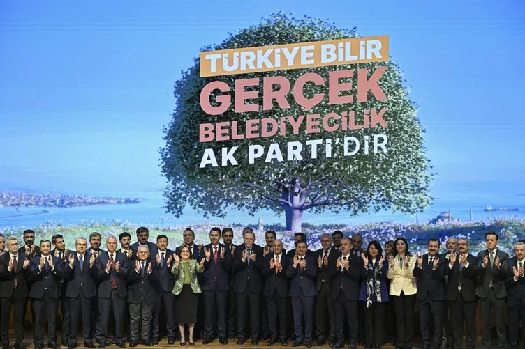 Başkan Erdoğan AK Parti’nin seçim manifestosunu açıkladı: 7’den 70’e herkese dokunan projeler var!