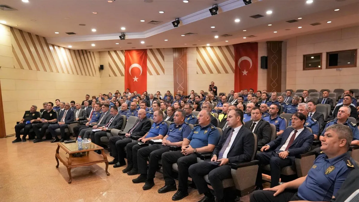 Ankara’da NATO Zirvesi hazırlıkları sürüyor! Güvenlik tedbirleri toplantısı yapıldı Ankara’da NATO Zirvesi hazırlıkları sürüyor! Güvenlik tedbirleri toplantısı yapıldı