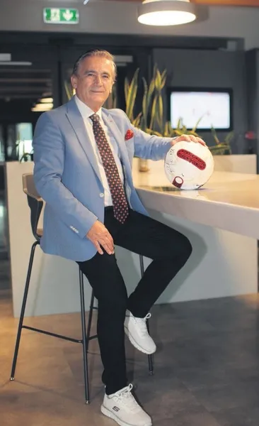Maçı kokart değil yürek yönetir