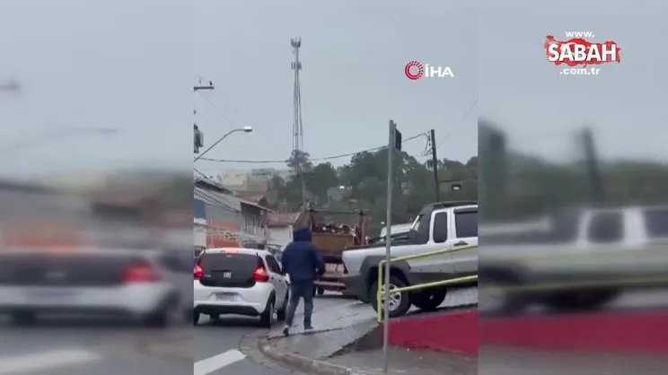 Brezilya'da 68 kişi kapasiteli yolcu uçağı düştü! O anlar kamerada | Video