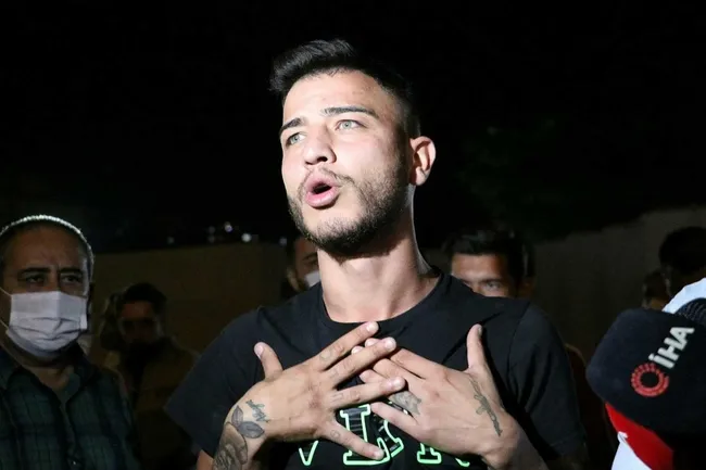 son-dakika-aleyna-cakir-davasinda-gerekceli-karar-aciklandi-o-geceye-ait-mesajlar-ortaya-cikti-umitcan-uygunda-1790999409409.jpg