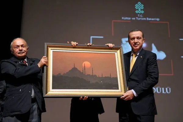 Erdoğan Ara Güler'in fotoğrafını çekti