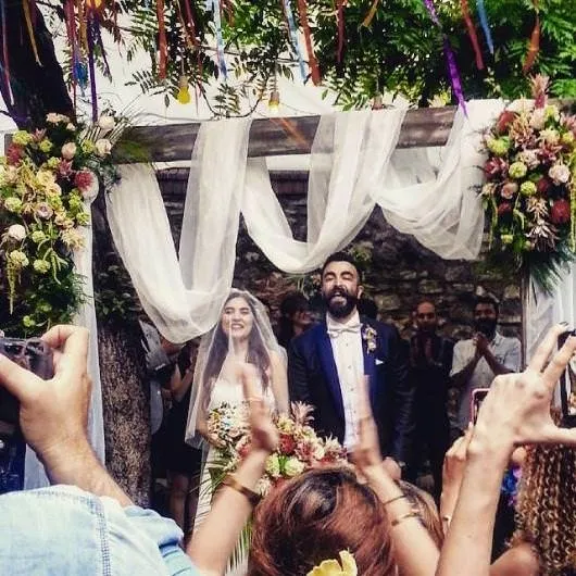 Zeynep Çamcı evlendi