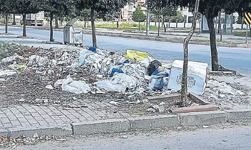 İşçiler kovuldu yerlerine alınanlar çöp toplayamıyor