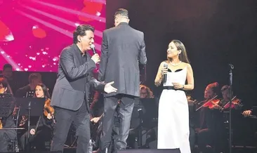 Harbiye’de Kayahan şarkıları söylendi