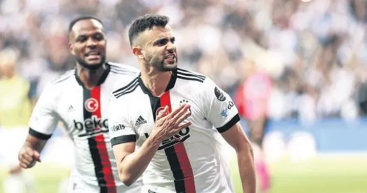 Rachid Ghezzal ilk 11’i bekliyor