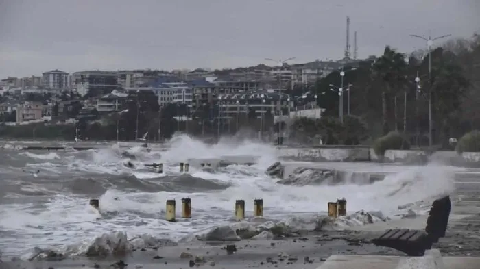 son-dakika-meteoroloji-paylasti-hava-bir-anda-degisecek-saganak-kapida-1790402014475.jpeg