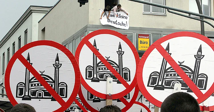 Camilerimiz hedef seçildi