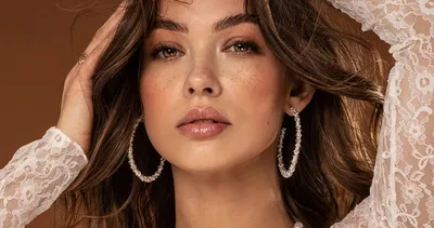 Sezonun en romantik makyaj trendi belli oldu! ‘Watercolor lips’ ile dudaklarınızda zarifliğin tadını çıkarın…