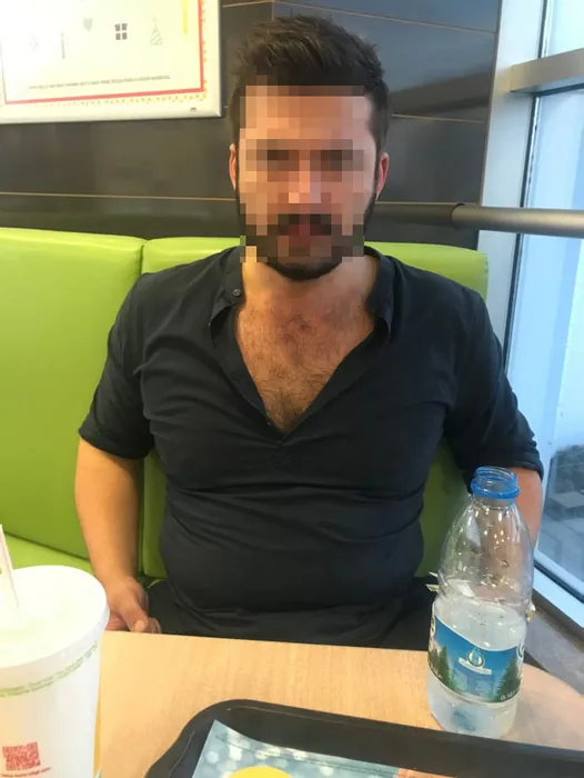 Eski eşi genç kadının kabusu oldu! Evliyken çektiği açık fotoğraflarımı aileme atmakla tehdit etti