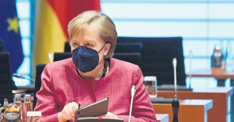 Merkel, Kovid’in merkezindeymiş