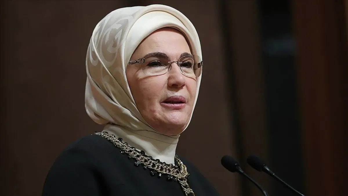 Emine Erdoğan: Tarih bize önemli bir misyon yüklüyor Emine Erdoğan: Tarih bize önemli bir misyon yüklüyor