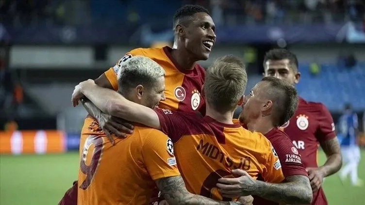 GALATASARAY KOPENHAG MAÇI CANLI İZLE | EXXEN canlı yayın izle ekranı ile UEFA Şampiyonlar Ligi Galatasaray Kopenhag maçı canlı izle linki BURADA