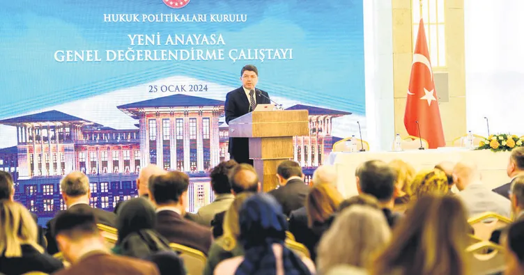 82 Anayasası ‘protez anayasa’ya dönüştü