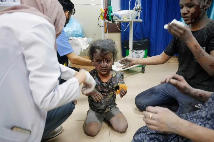 Katil İsrail’in yaptığı zulüm kan dondurdu! Siyonist işkence sonrası konuşmayı unuttu