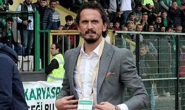 Fenerbahçe’nin eski yıldızı Tuncay Şanlı’dan anlamlı hareket