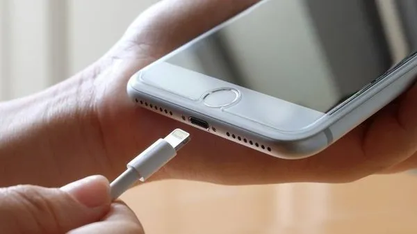 Apple'ın indirimli pil değişim programı Türkiye'de başladı