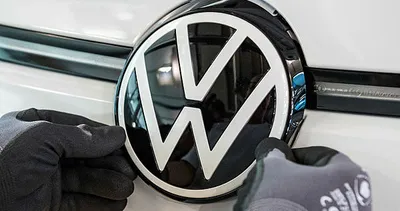 Otomotiv devi Volkswagen üretimi sonlandıracak! 50 yıldır yollarda olan efsane modelin fişi çekiliyor