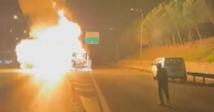 TEM’de İETT otobüsü alev alev yandı