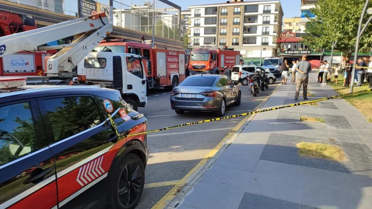 Batman’da spor salonunda yangın faciası: 2 ölü, 9 yaralı haber görseli