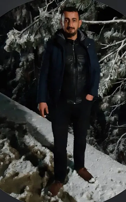 Bursa’da esrarengiz ölüm: 2 çocuk babası evinin önünde vurulmuş halde bulundu! Yakınları sinir krizleri geçirdi…