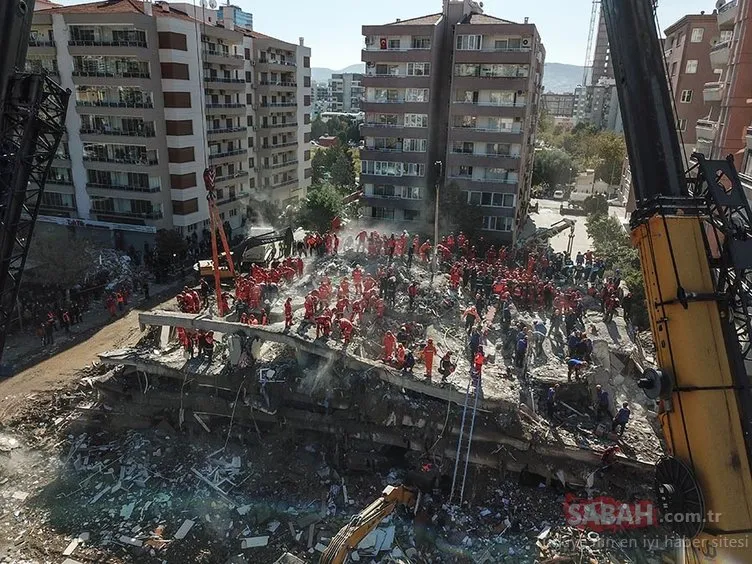 İzmir depremini anlatan 29 tarihi fotoğraf karesi