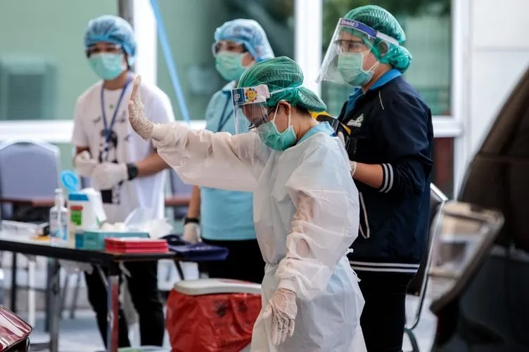 Coronavirüs pandemisinde korkutan eşik aşıldı! Rusya'da bir günde 2 bin kişi...