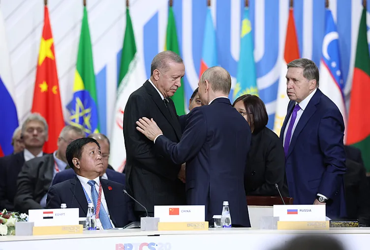 Dünya basınında BRICS Zirvesi yorumu: Erdoğan gücünü gösterdi