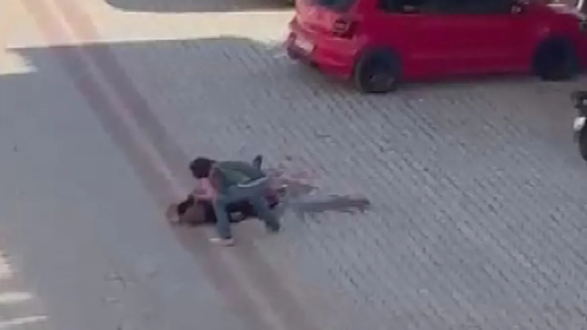 Antalya’da kan donduran vahşet: Annesiyle gönül ilişkisi olan kişiyi defalarca bıçakladı! Antalya’da kan donduran vahşet: Annesiyle gönül ilişkisi olan kişiyi defalarca bıçakladı!