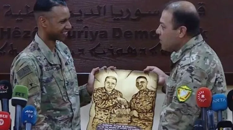 SON DAKİKA: ABD’li komutan terör örgütü YPG/PKK için gözyaşı döktü! Rezalet görüntüler ortaya çıktı...