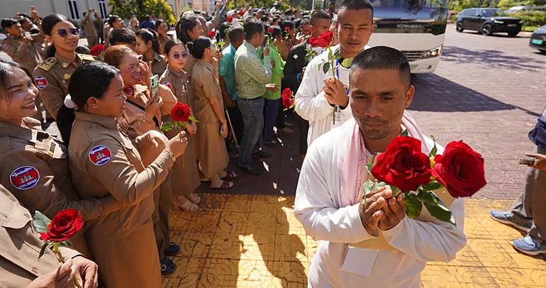 Tayland 18 Kamboçyalı esiri iade etti