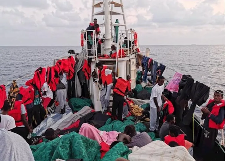İtalya’dan göçmen kurtaran STK gemisi kaptanına sınır ihlalinden para cezası