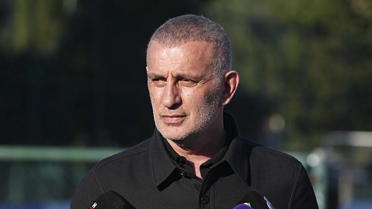 A Milli Futbol Takımı’nın Miami’deki ilk idmanını TFF ve TBF başkanları birlikte izledi A Milli Futbol Takımı’nın Miami’deki ilk idmanını TFF ve TBF başkanları birlikte izledi