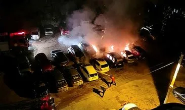 Mersin’de otopark yangını! 12 araç hasar gördü