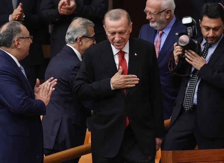 SON DAKİKA: Yeni Kabine listesinde kimler oldu? Başkan Erdoğan Yeni Kabine Bakanlar Kurulu listesini Çankaya'da duyurdu