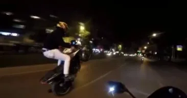 İstanbul'da tek teker üzerinde tehlike saçan trafik magandaları yakalandı