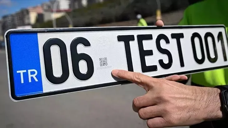 APP plakada son tarih değişti! 140 bin TL cezası var... İşte sürücüleri ilgilendiren yeni detaylar