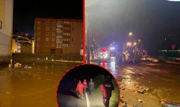 Giresun’daki facia kamerada! Seyir halindeki araç sele kapıldı: 2 kişi kayıp! #giresun