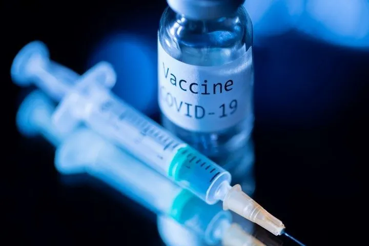 Pfizer ve BioNTech'in corona virüs aşısı için tarih verildi! Prof. Dr. Uğur Şahin'den sevindiren haber...