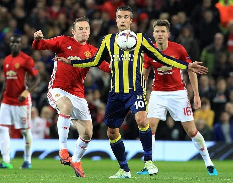 Manchester United-Fenerbahçe maçı sosyal medyayı salladı