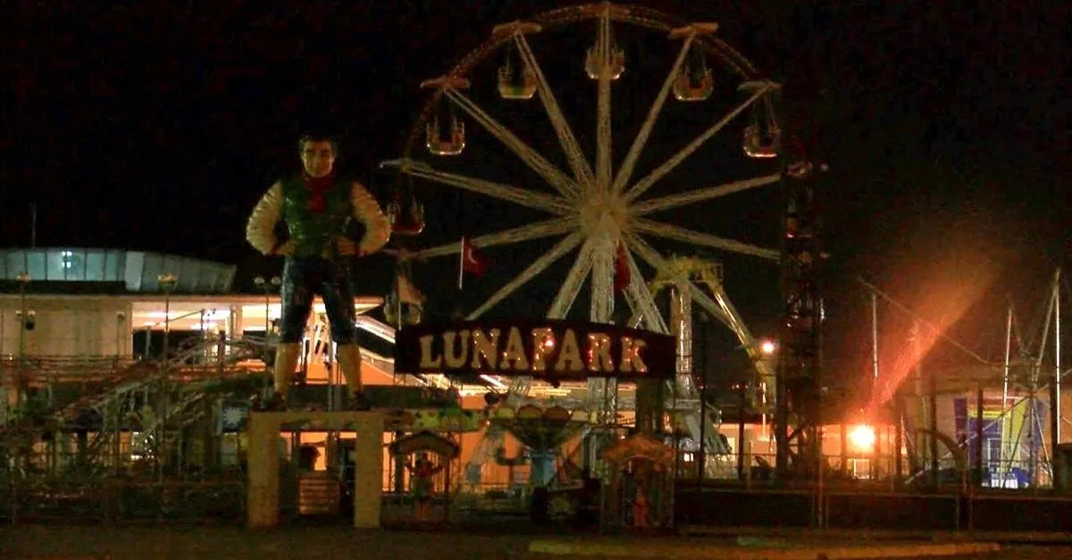Lunaparkta eğlence halatı koptu: 3 yaralı - En Son Haber